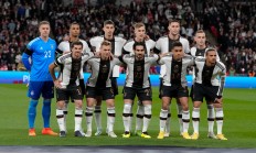 半岛体育vip注册-包含博阿滕重返拜仁慕尼黑，球迷盼其助球队重返巅峰的词条