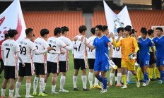 半岛体育直播-国家队实力强劲，备战重大足球赛事，球迷翘首期待