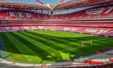 半岛体育在线-红军惨败巴黎，欧冠征程终结