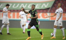 半岛体育官方入口-沃尔夫斯堡遭遇联赛首败，不敌勒沃库森球队的简单介绍