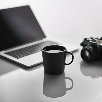 雄鹿全队发挥出色，大胜对手