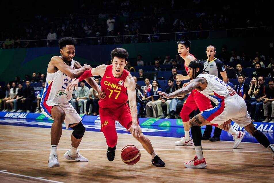 包含南特新援完成首秀，表现抢眼球队期待其持续发挥的词条