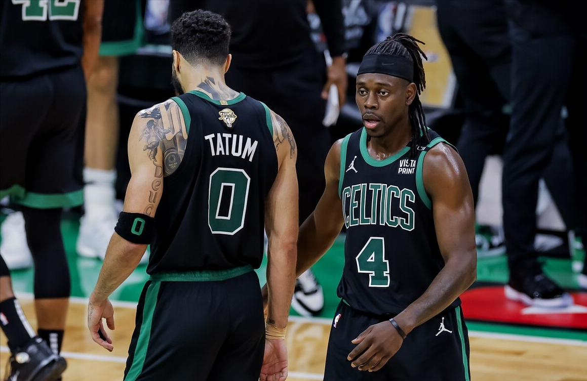 绿衫军大胜凯尔特人,排名攀升 绿衫军大胜凯尔特人,排名攀升