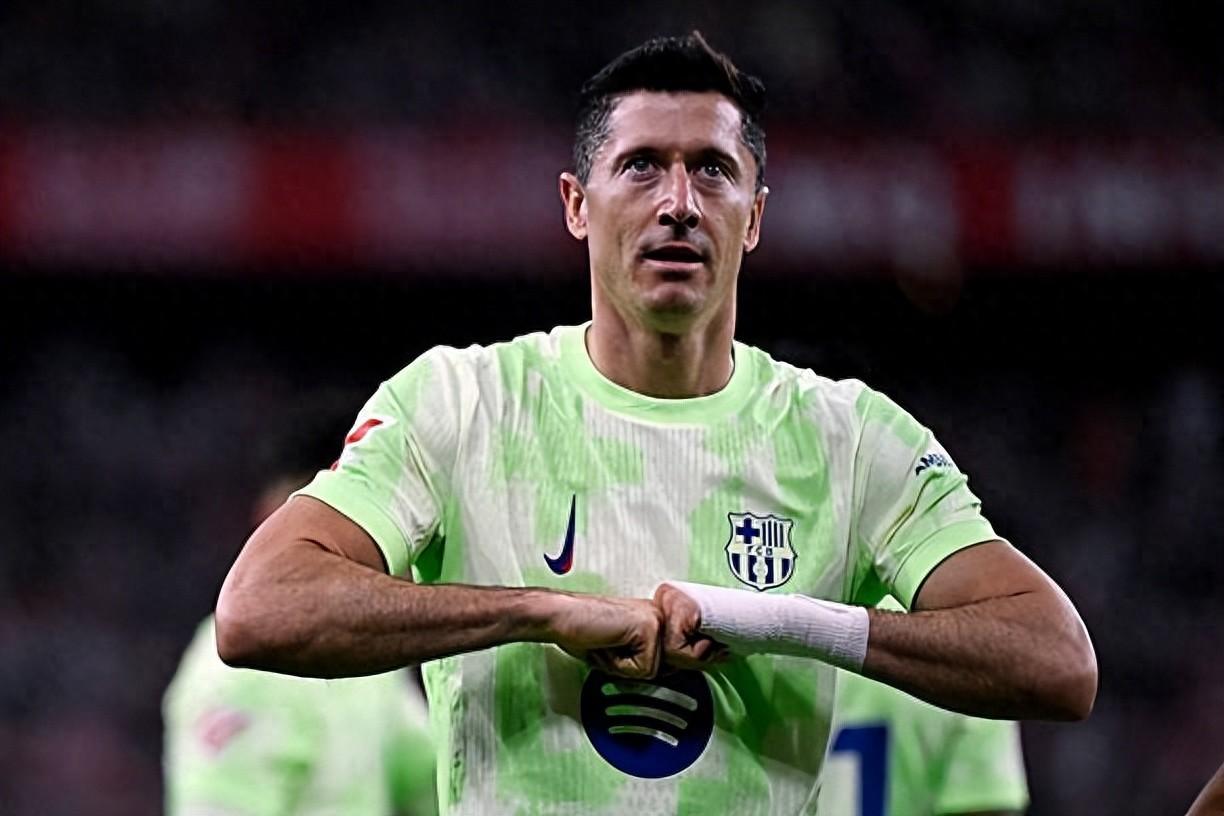 包含巴萨防线惨败,西甲劲旅面临保级压力的词条 包含巴萨防线惨败,西甲劲旅面临保级压力的词条