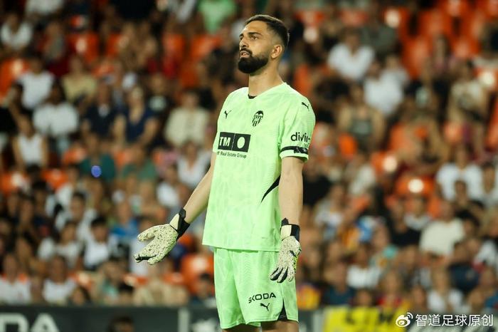 利物浦签下新守门员,旨在提升防守实力的简单介绍 利物浦签下新守门员,旨在提升防守实力的简单介绍