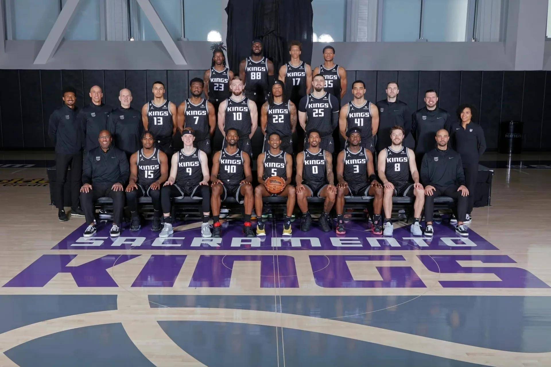 NBA球队年度最佳阵容揭晓,众将名列其中的简单介绍 NBA球队年度最佳阵容揭晓,众将名列其中的简单介绍