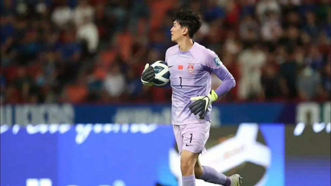 包含门将神勇扑救,助球队保持不败的词条 包含门将神勇扑救,助球队保持不败的词条