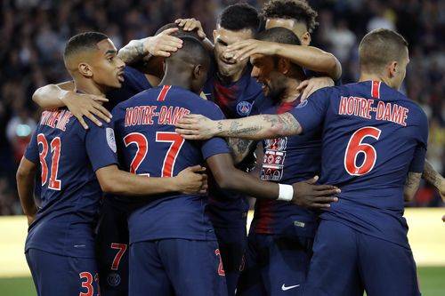 巴黎圣日耳曼在客场遭遇阿赫利的简单介绍