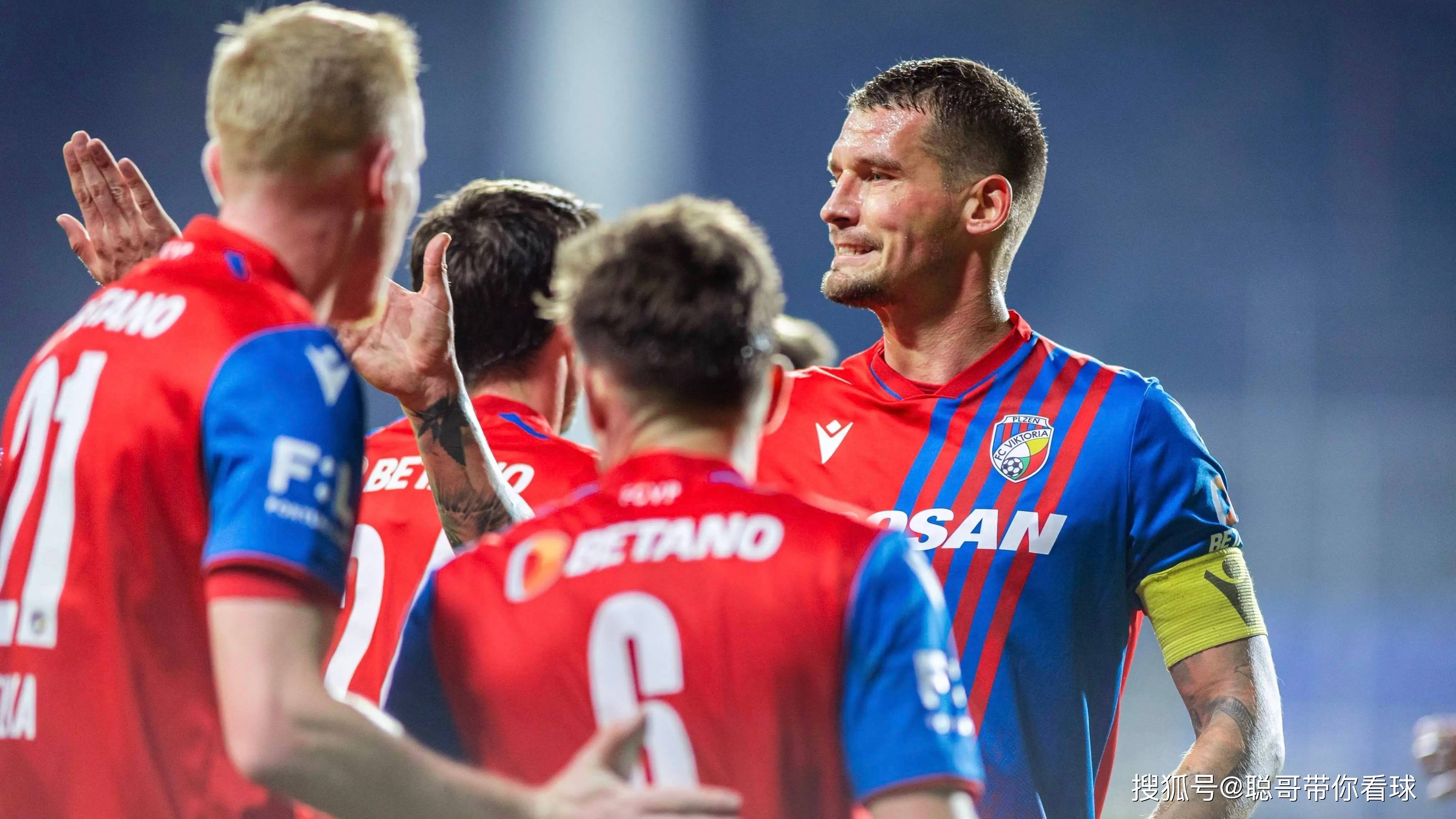 阿贾克斯攻守兼备,客场大胜重要意义重大的简单介绍 阿贾克斯攻守兼备,客场大胜重要意义重大的简单介绍