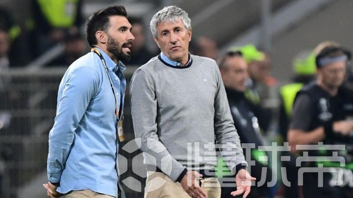 巴塞罗那官方宣布将与助教续约至2022年 巴塞罗那官方宣布将与助教续约至2022年