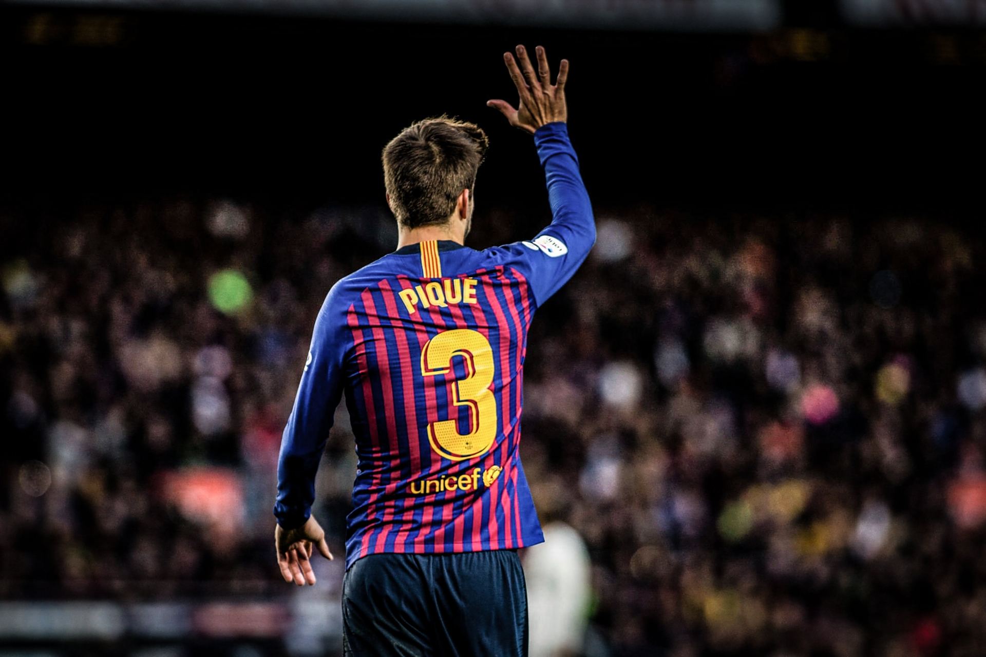 包含比达尔因伤缺阵数周,巴萨中场再添伤员的词条 包含比达尔因伤缺阵数周,巴萨中场再添伤员的词条