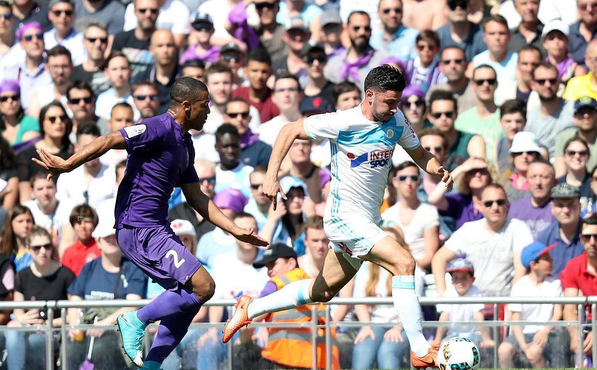 柏林赫塔主场不敌沃尔夫斯堡，积分榜逐渐下滑