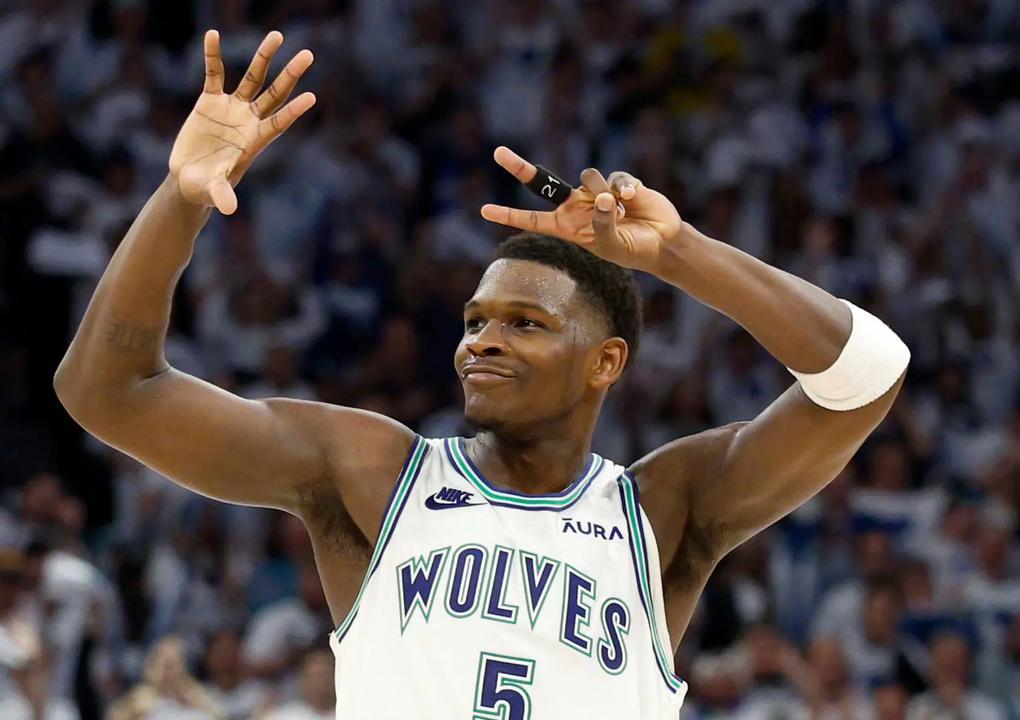 关于公牛主场击败森林狼，拉文22分抢眼的信息