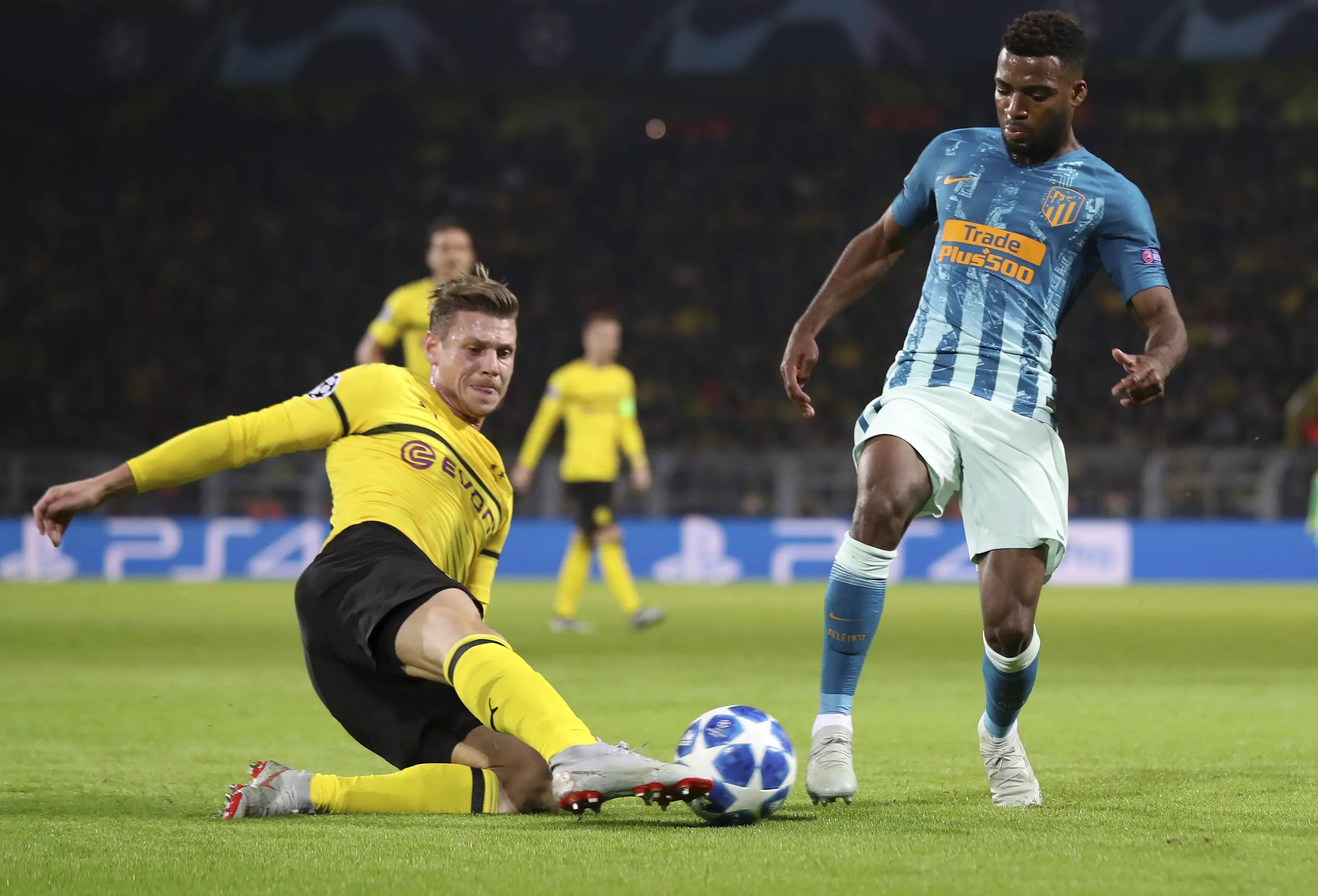 多特蒙德在客场丢球,遭遇不胜 多特蒙德在客场丢球,遭遇不胜