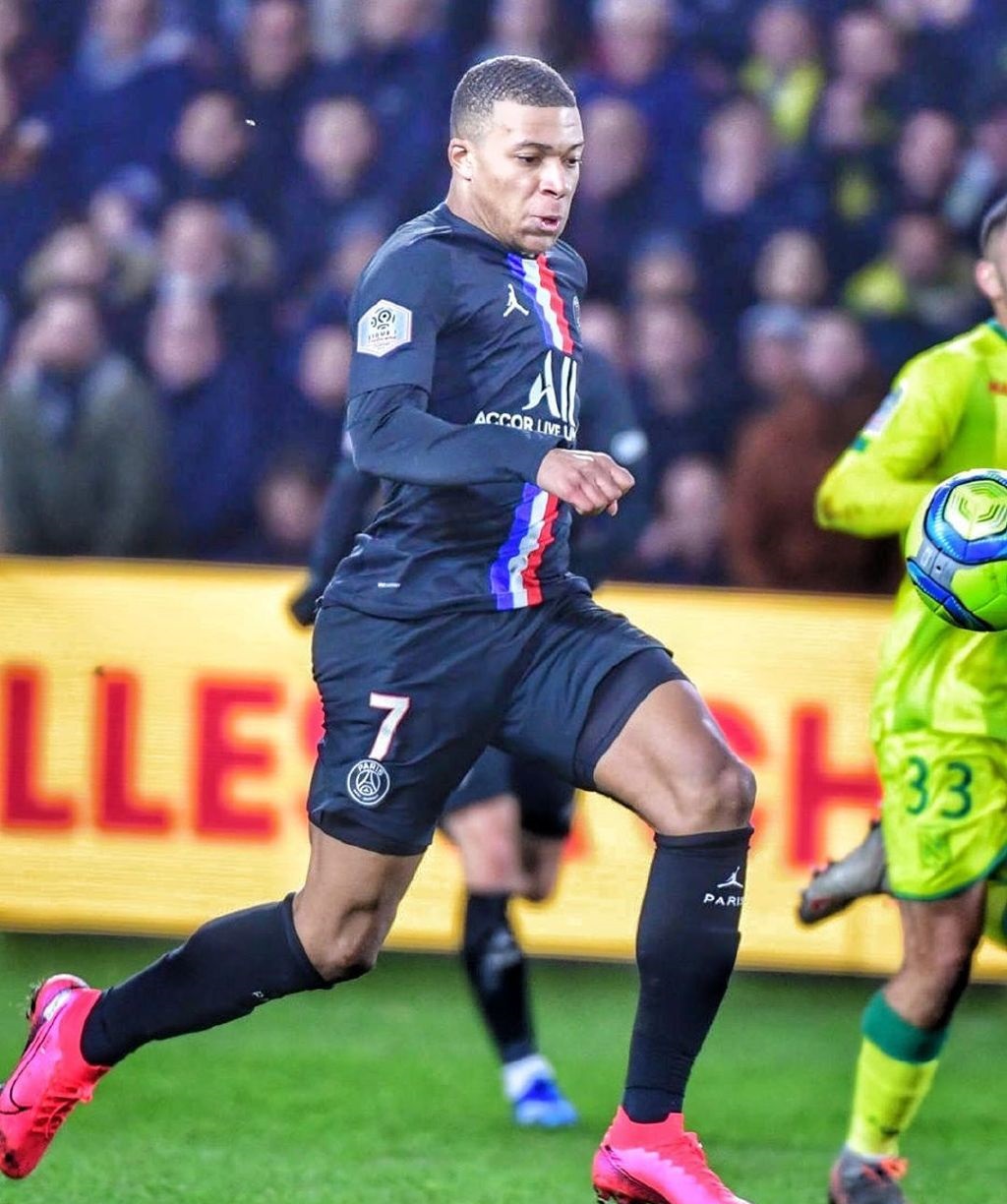 雷恩客场大胜，稳固在积分榜前列位置的简单介绍