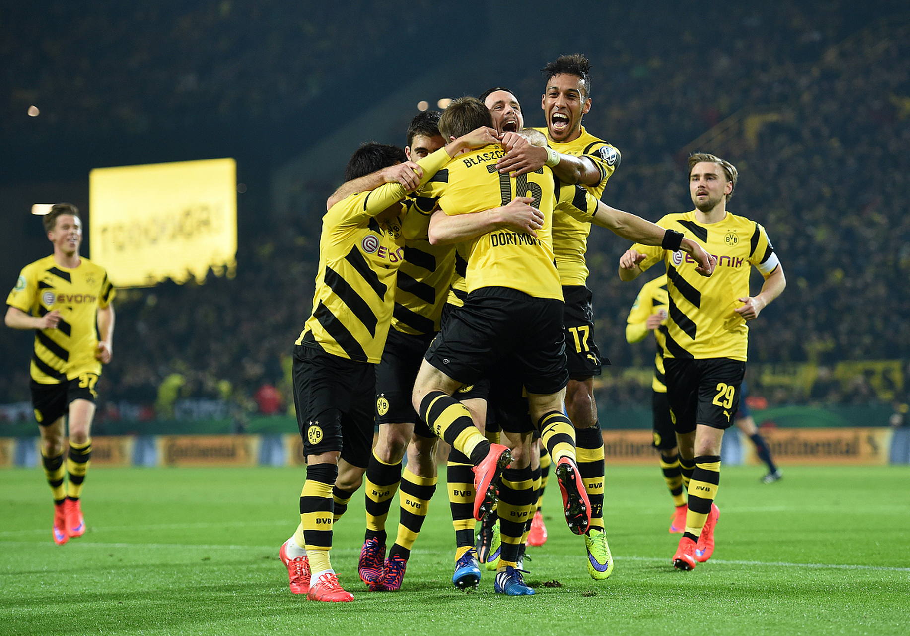 关于沃特福德客场逼平强敌，球队表现可圈可点的信息