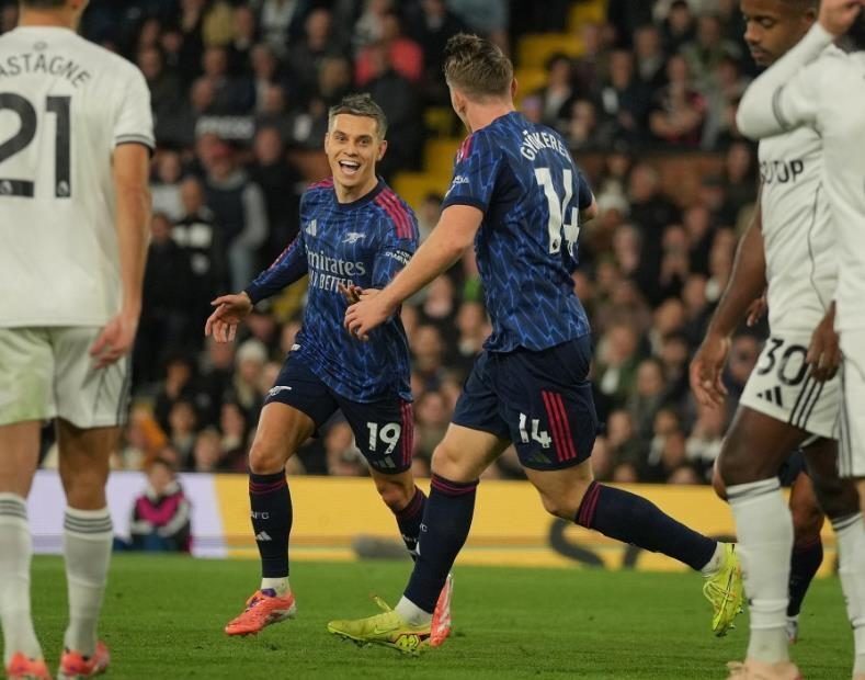 阿森纳缺席主力，枪手遭遇连败危机